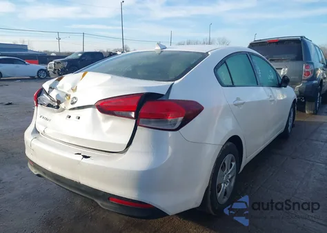 2018 Kia Forte Lx из США, поврежденный, VIN 3KPFL4A75JE219260